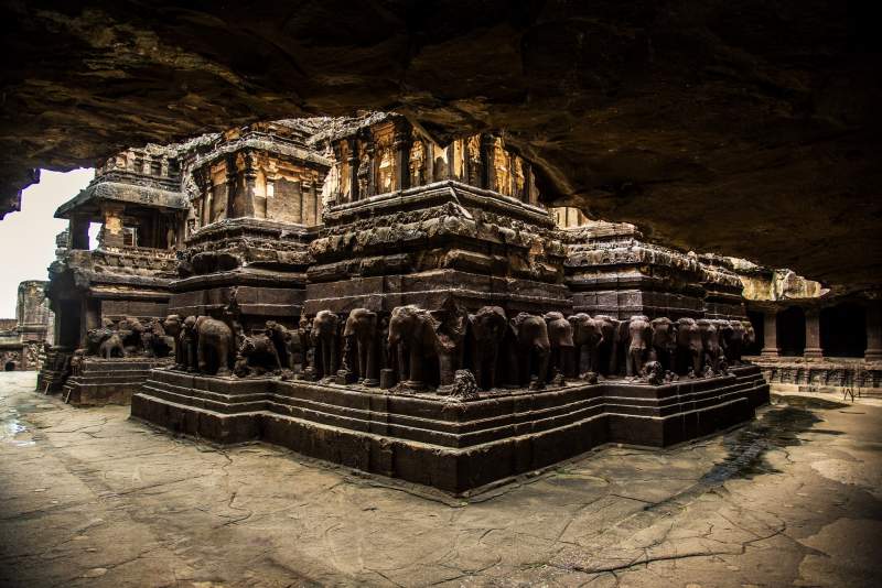 Ajanta Ellora 4 days holiday package, family tour, weekend trip